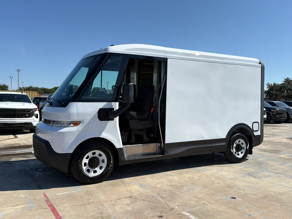 Used 2024 Chevrolet BrightDrop Zevo 400 with VIN 2G5ZJ2TY4R9103031 for sale in Orlando, FL