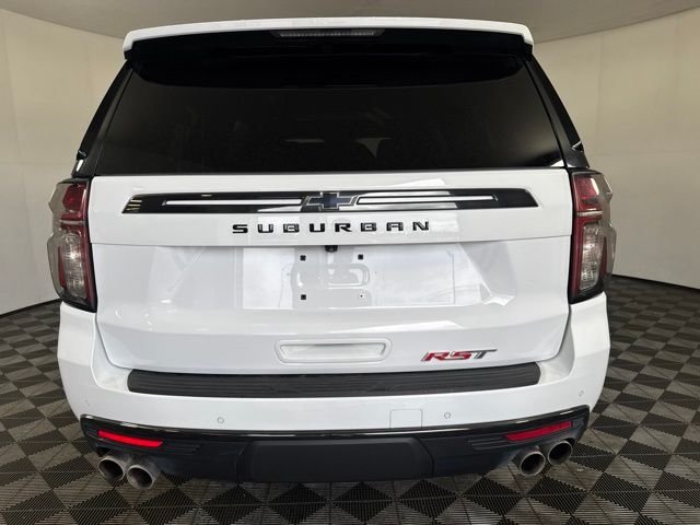 Used 2022 Summit White Chevrolet RST image 24
