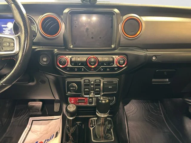 Used 2020 Red Clearcoat Jeep Mojave image 12