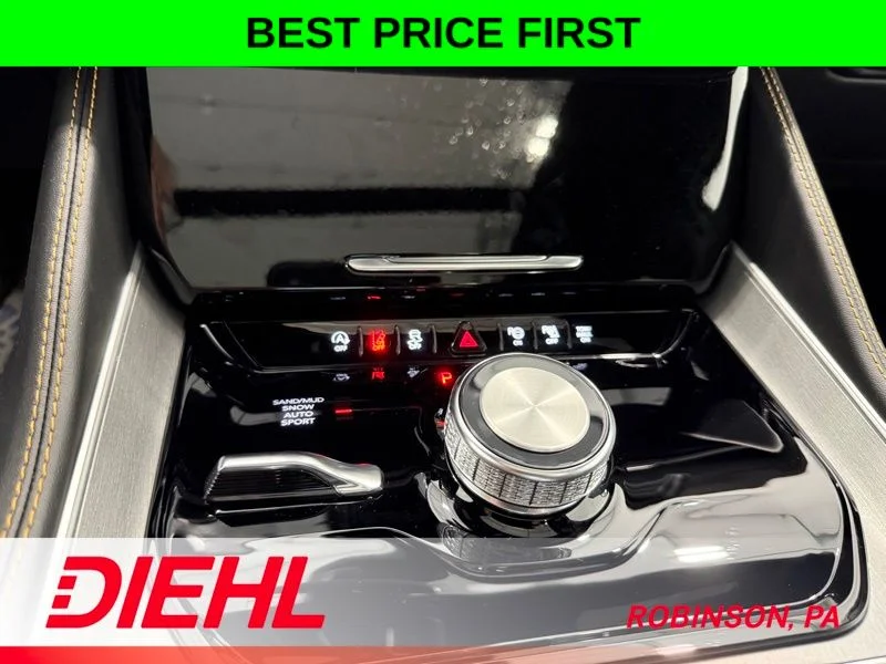 New 2026 Bright White Clear-Coat Exterior Paint Jeep 85th Anniversary Edition image 39