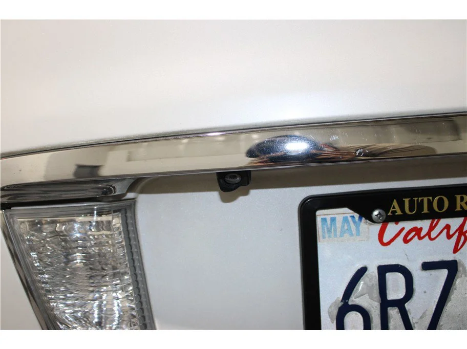 2011 Lexus LX 570 - Photo 23