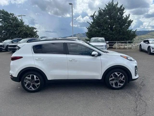 Certified Used 2022 Snow White Pearl Kia EX image 6