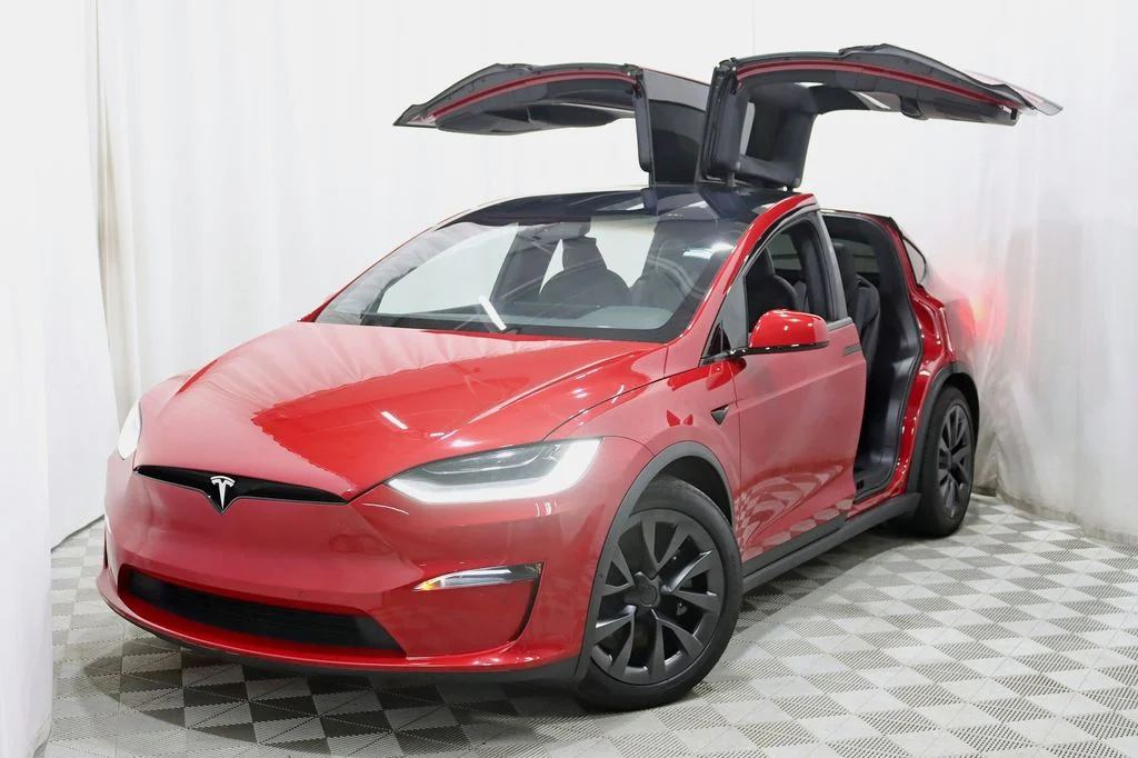 2022 Tesla Model X Plaid