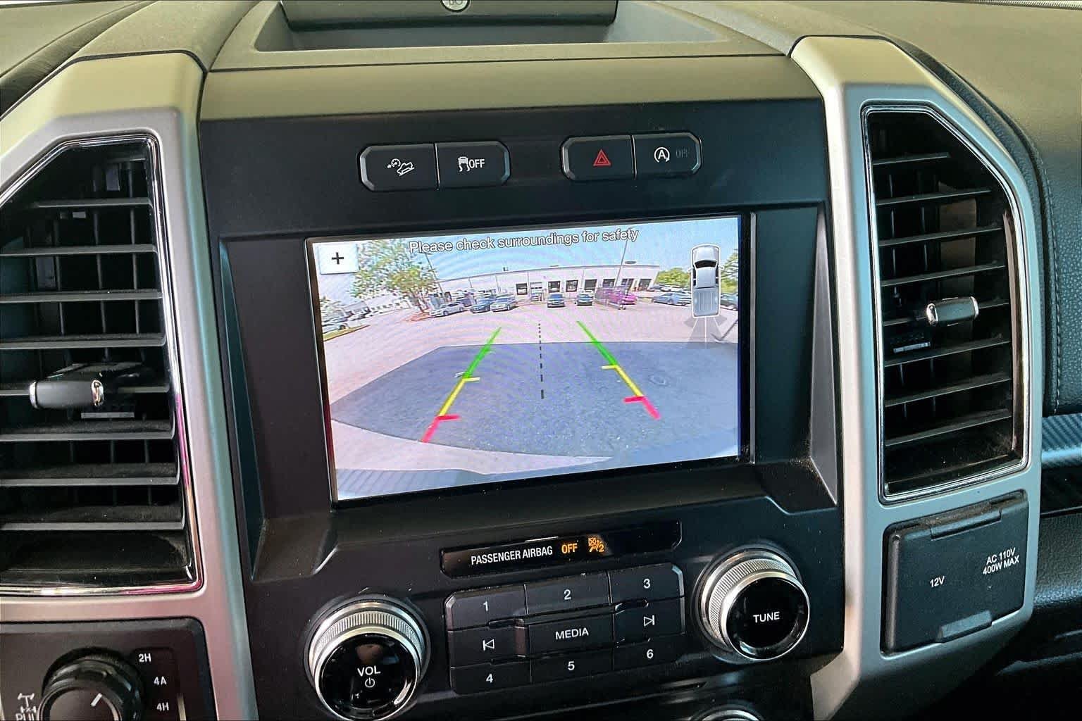 Used 2018 Oxford White Ford LARIAT image 28