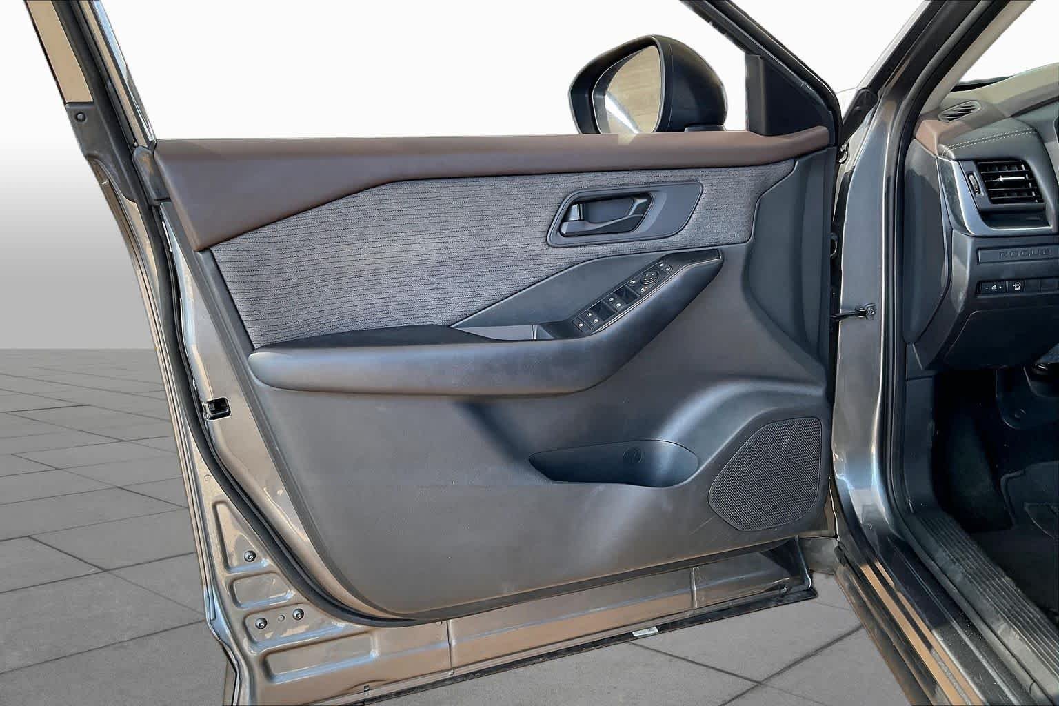 Used 2023 Gun Metallic Nissan S image 19