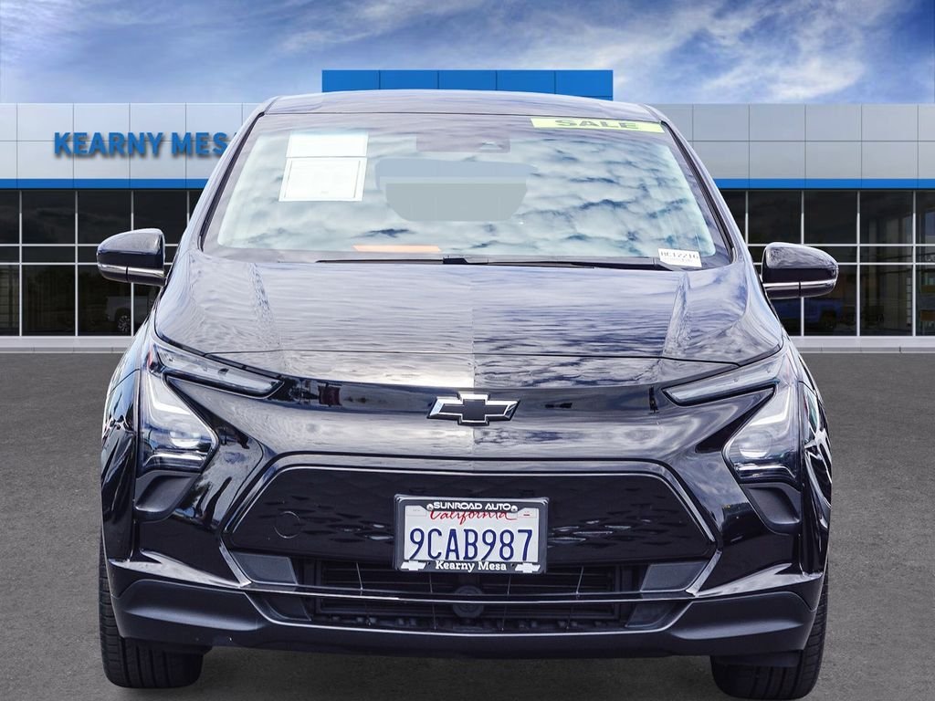 Used 2022 Black Chevrolet 1LT image 2