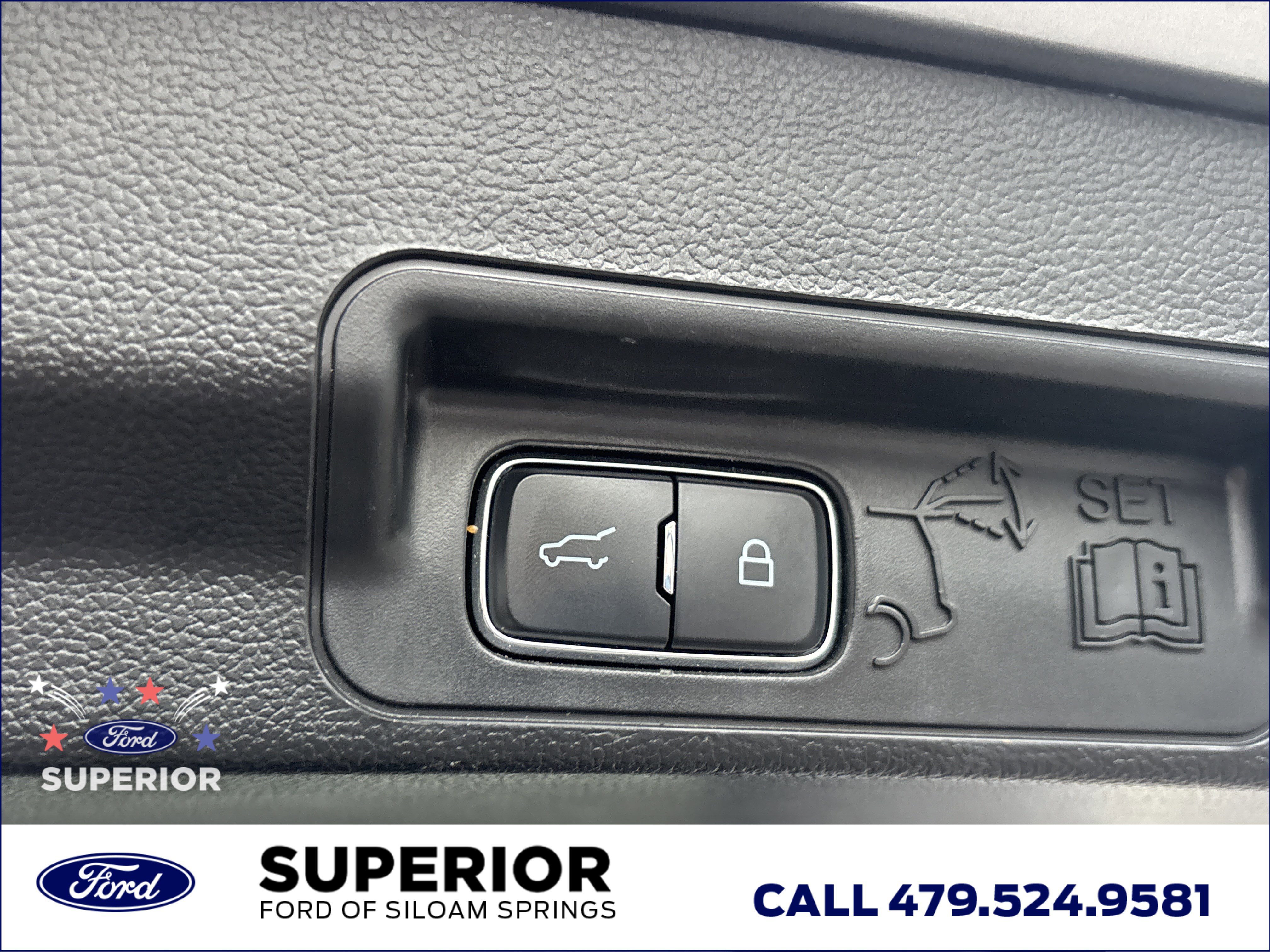 Used 2024 Iconic Silver Metallic Ford ST-Line image 8