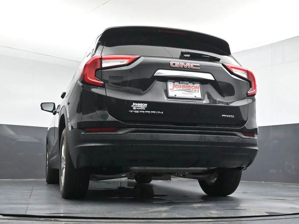 2024 GMC Terrain SLE - Photo 37