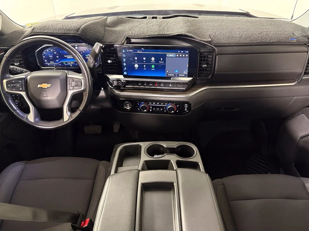 Used 2022 Red Chevrolet LT image 35