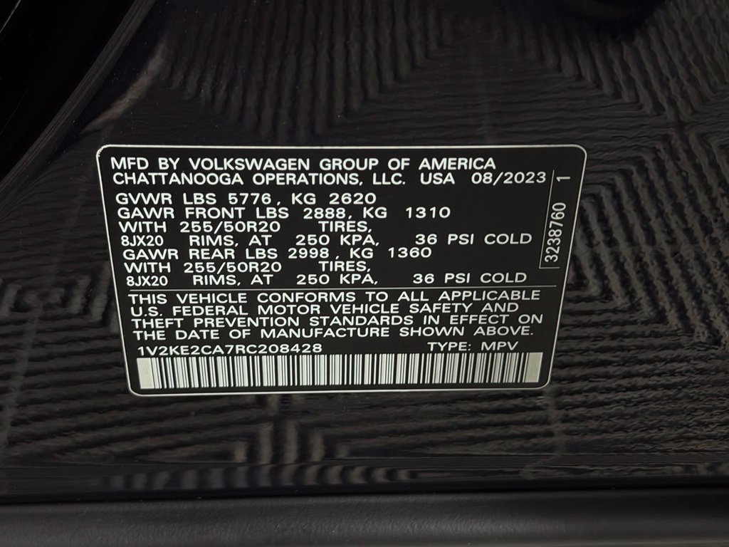 Used 2024 Black Volkswagen 2.0T SE w/Technology image 22