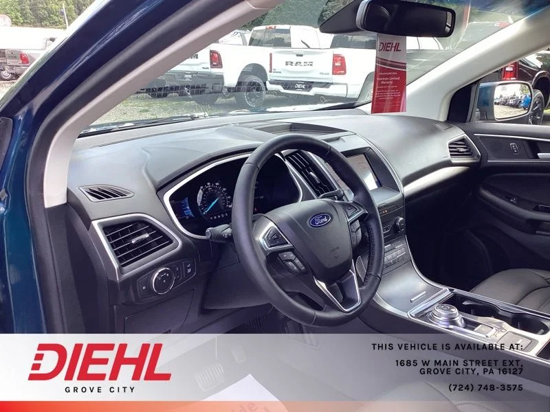 Used 2020 Green Ford SEL image 27