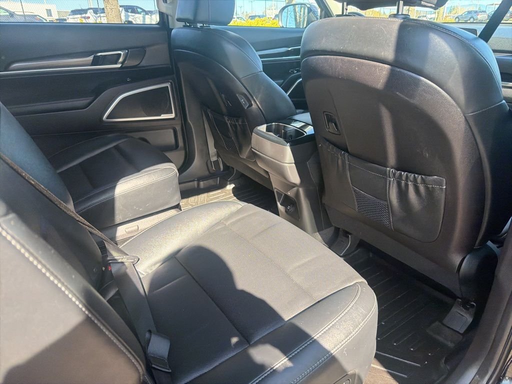 Used 2023 Ebony Black Kia S image 23
