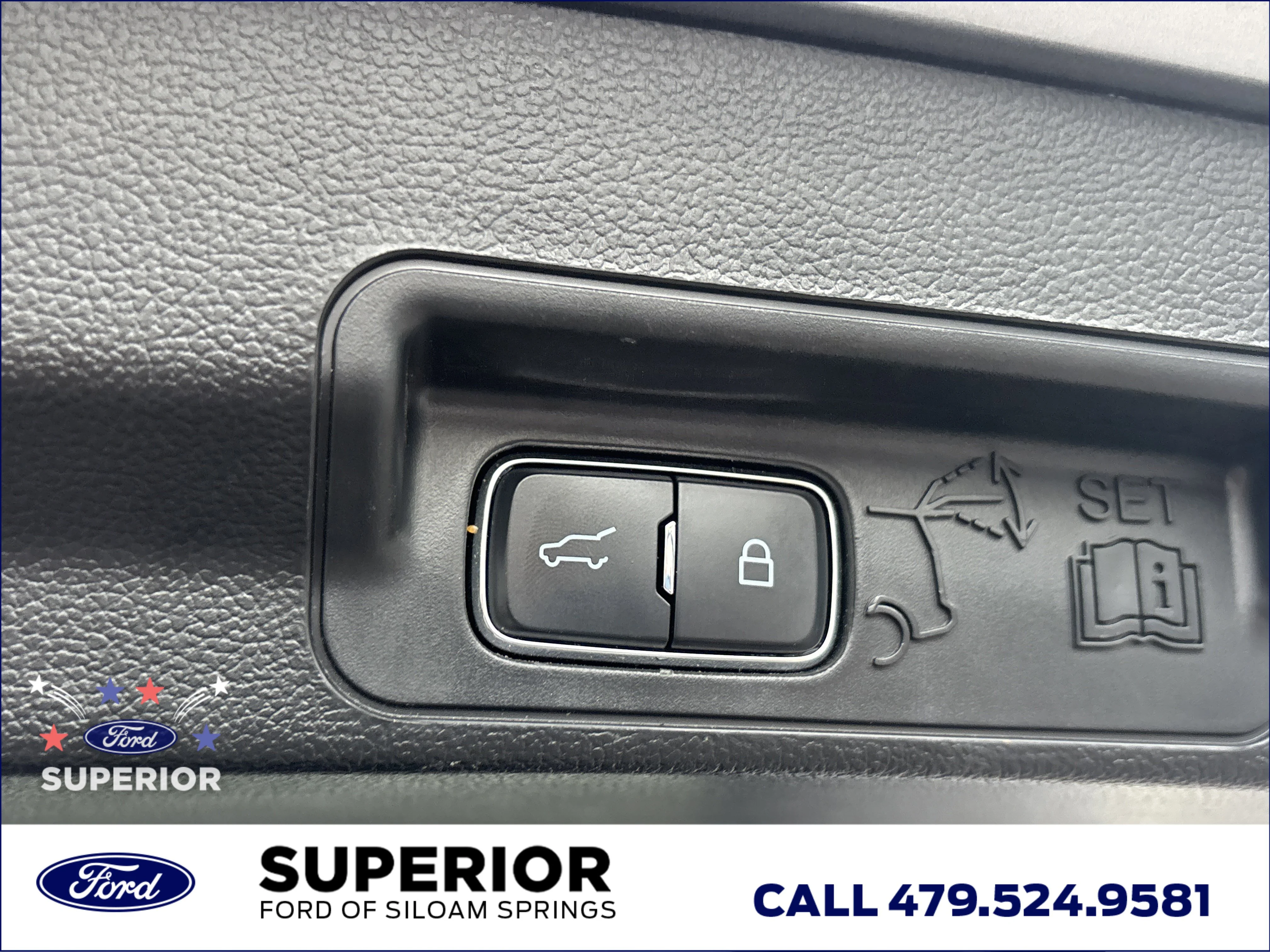 Used 2024 Iconic Silver Metallic Ford ST-Line image 8
