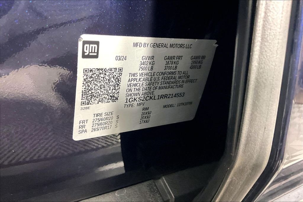 Used 2024 Blue GMC AT4 image 17