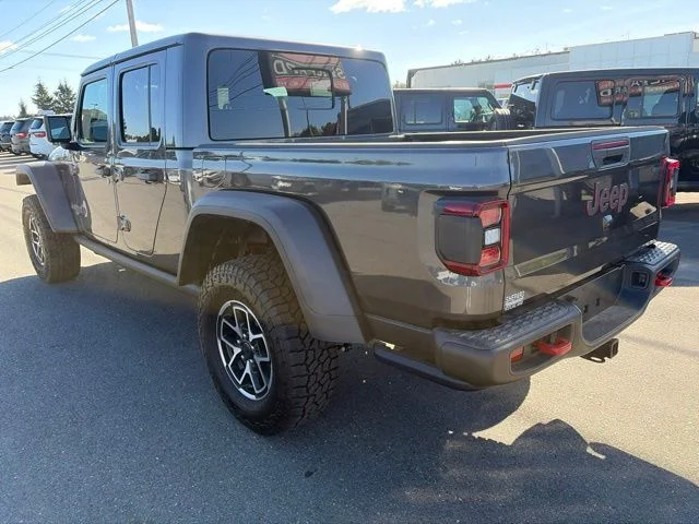 New 2026 Granite Crystal Metallic Clear-Coat Exterior Paint Jeep  image 9