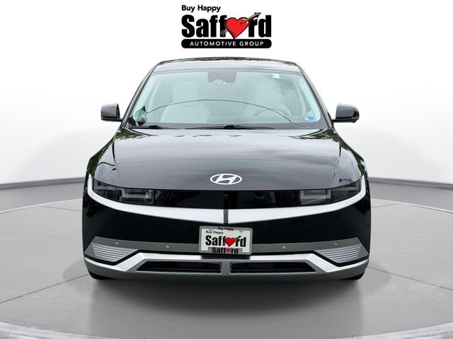 Used 2023 Black Hyundai Limited image 8