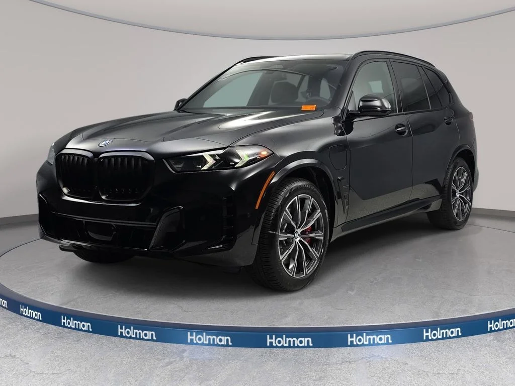 2026 BMW X5 xDrive50e's photo
