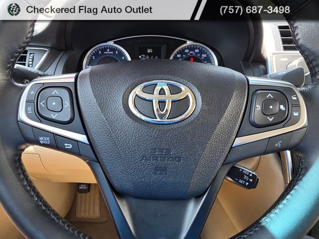 Used 2015 Creme Brulee Mica Toyota XLE image 13
