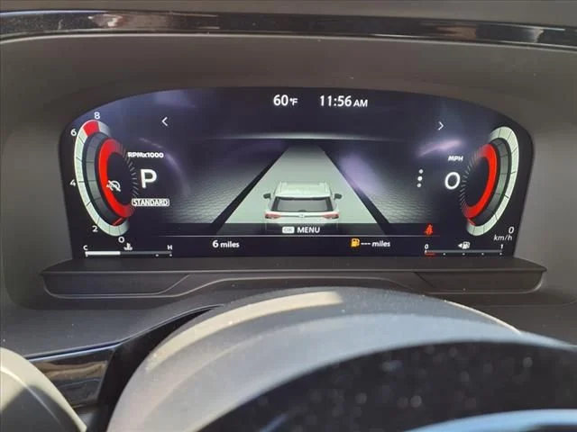 2025 Nissan Pathfinder Platinum - Photo 18