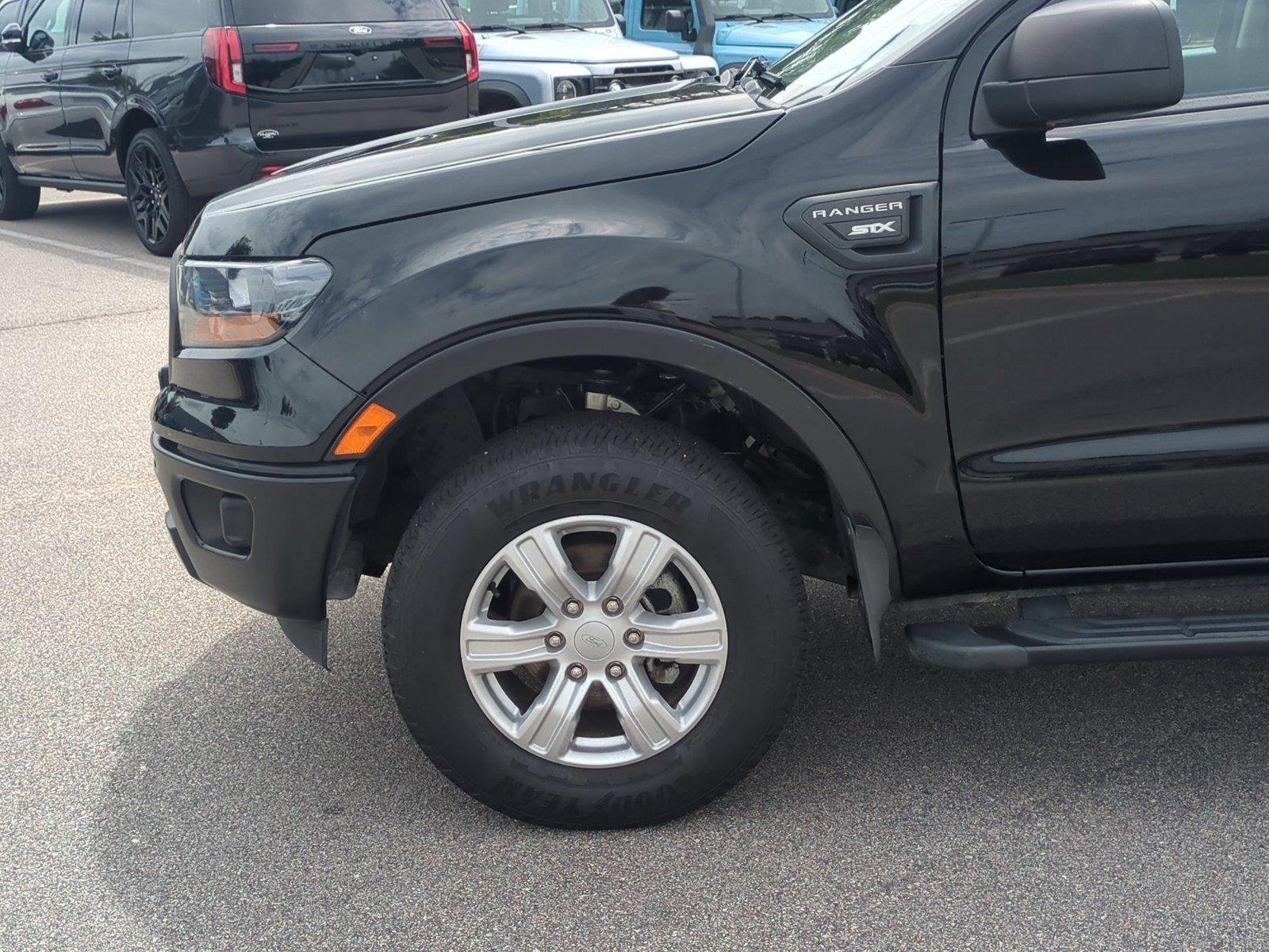 Used 2019 Shadow Black Ford XL image 10