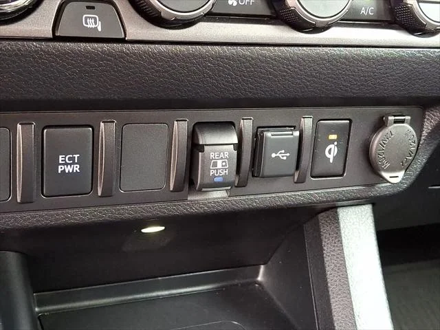 Certified Used 2023 BLACK Toyota  image 28
