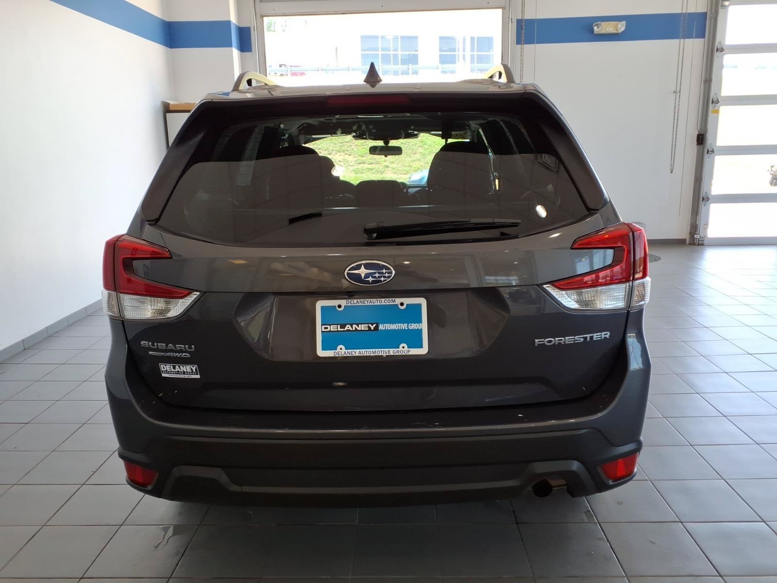 2023 Subaru Forester Premium - Photo 6