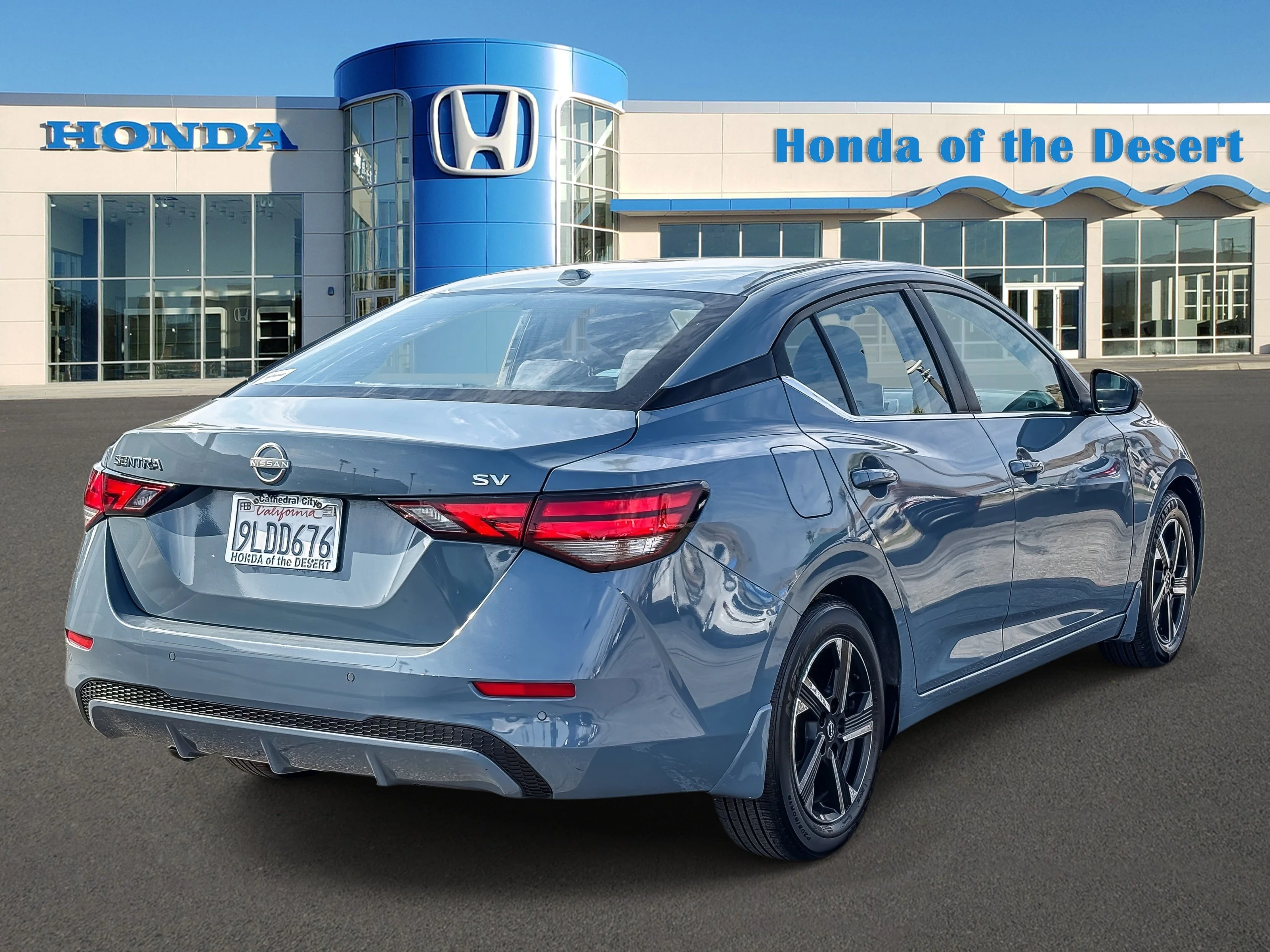 Used 2024 Atlantic Gray Metallic Nissan SV image 6