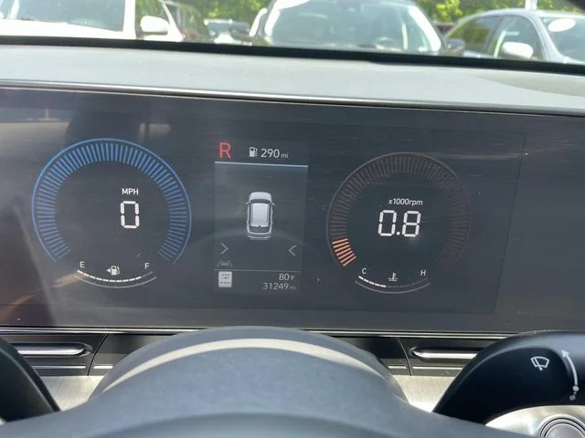 Used 2025 Gray Hyundai SEL image 32