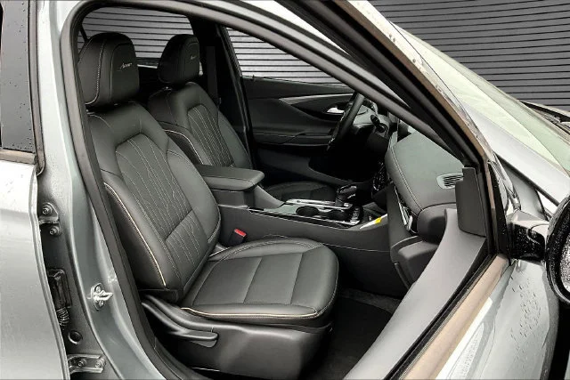 New 2026 Moonstone Gray Metallic Buick Avenir image 11