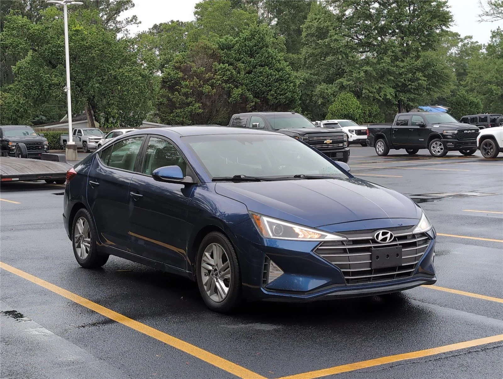 Used 2020 Lakeside Blue Hyundai SEL image 9
