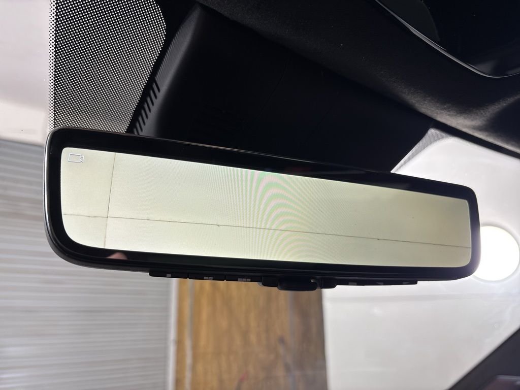 Used 2025 White Hyundai Calligraphy image 33