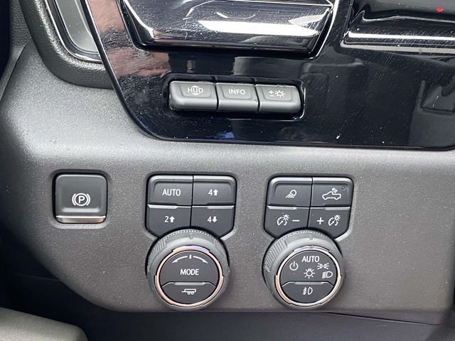 Used 2025 White Chevrolet ZR2 image 24