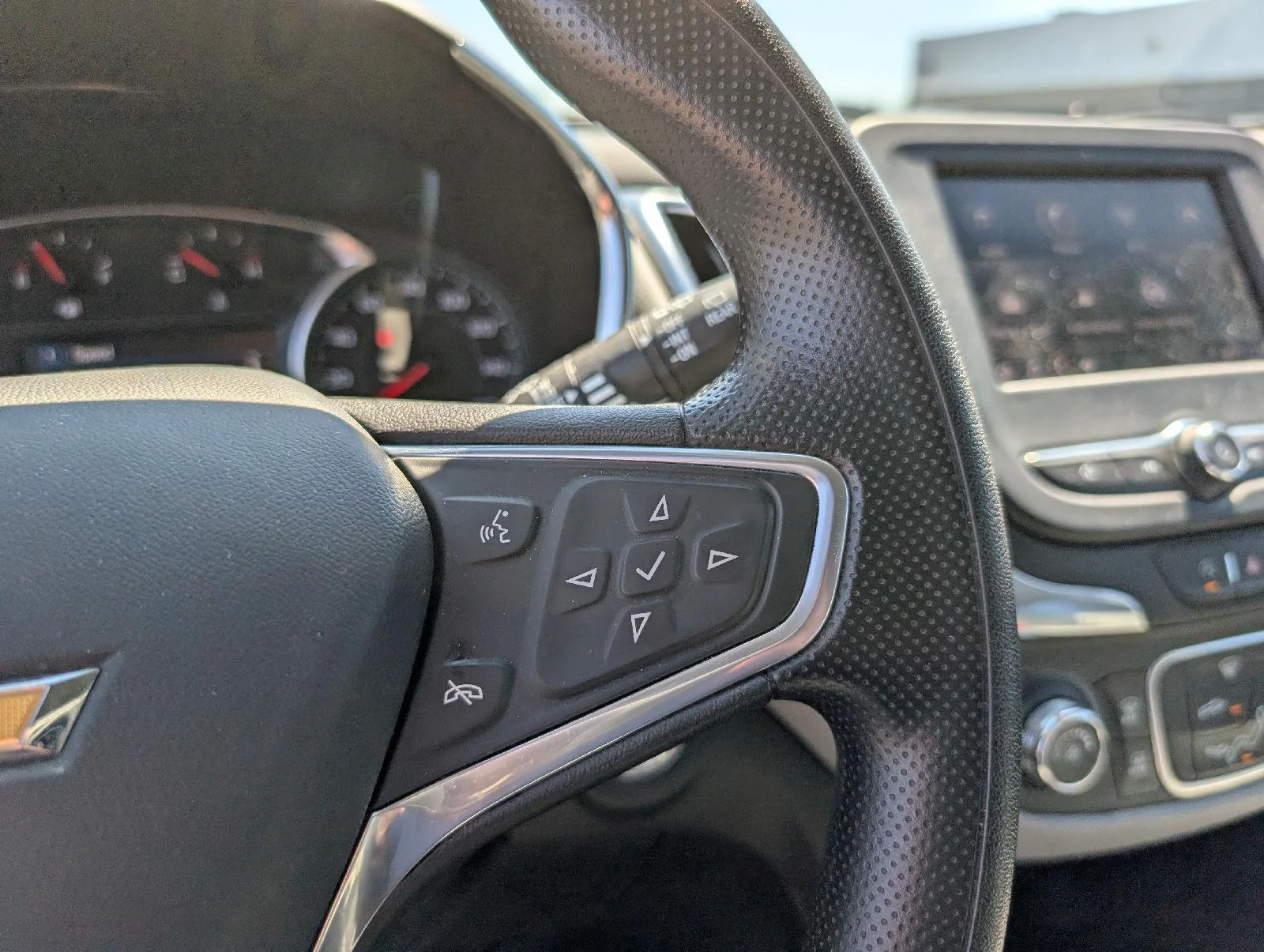 Used 2023 Mosaic Black Metallic Chevrolet LS image 17