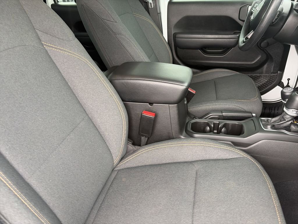 Used 2024 White Jeep Sport image 31