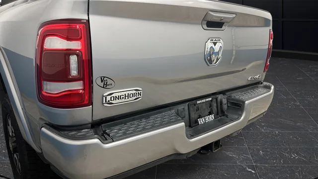 Used 2023 Billet Silver Metallic Ram Longhorn image 40