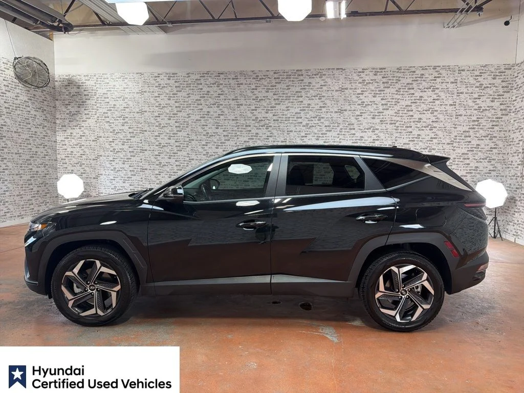 Certified Used 2024 Black Pearl Hyundai SEL Convenience image 4