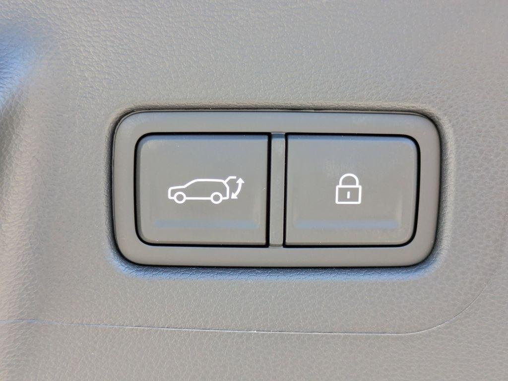 New 2026 Gray Hyundai SE image 13