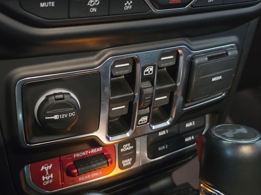 Used 2022 Red Jeep Unlimited Rubicon 392 image 34