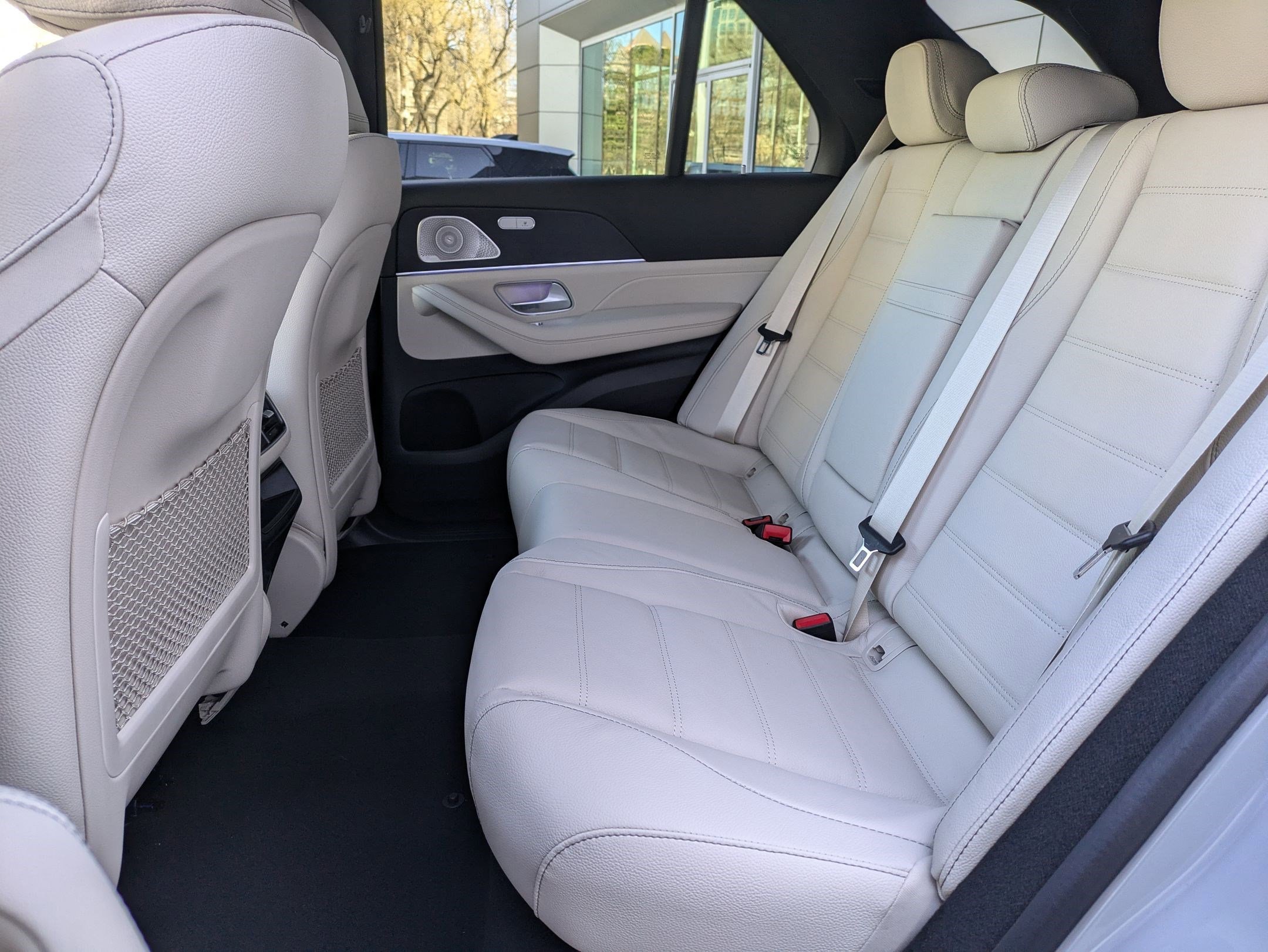 2025 Mercedes-Benz GLE GLE450 - Photo 30