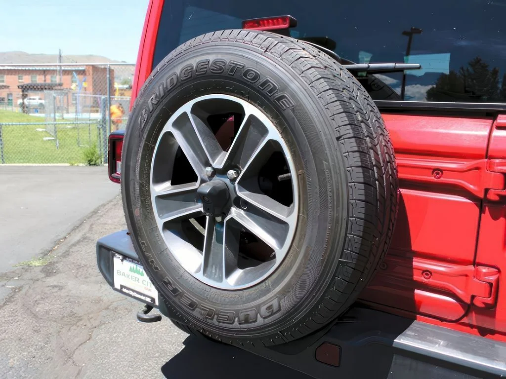 Used 2023 Firecracker Red Jeep Sahara image 32