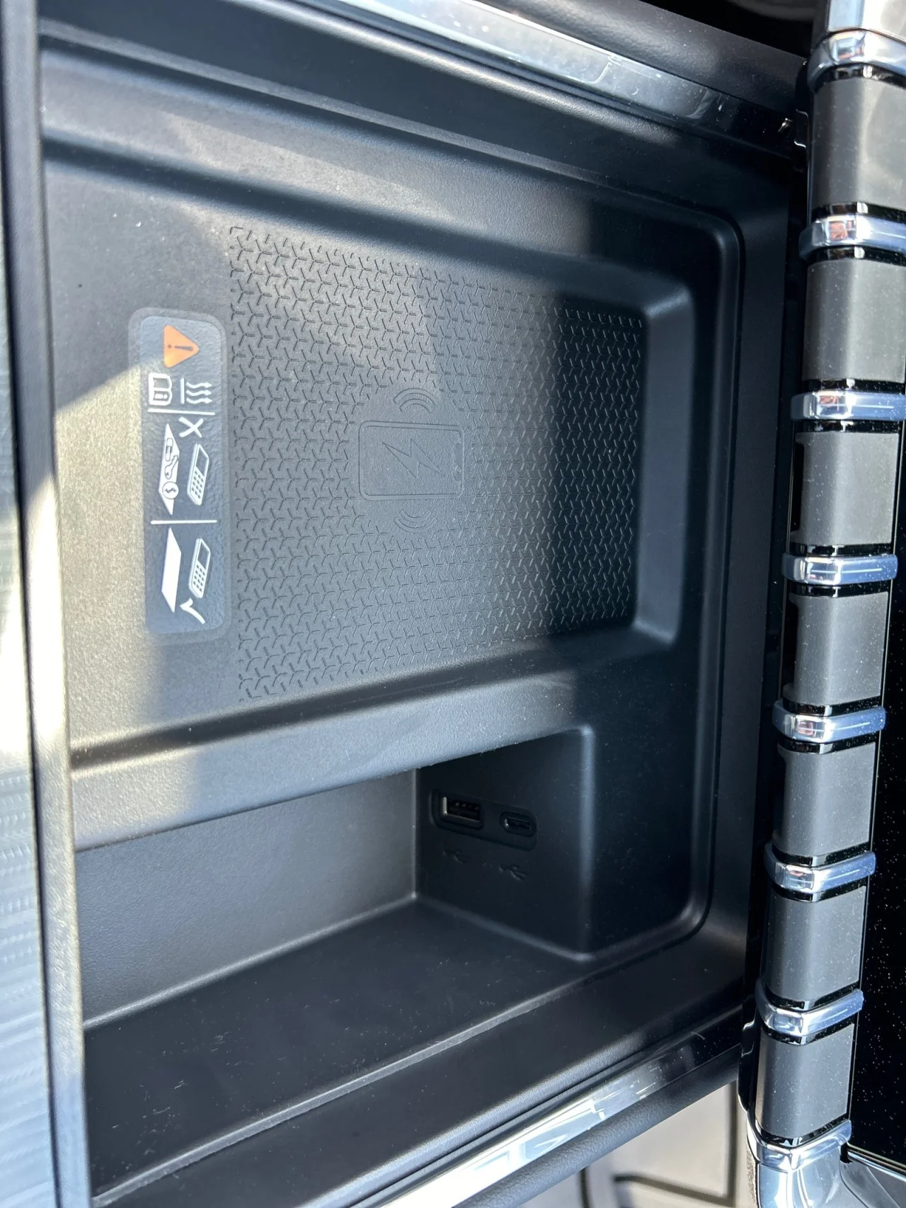 2026 GMC Acadia Elevation - Photo 13