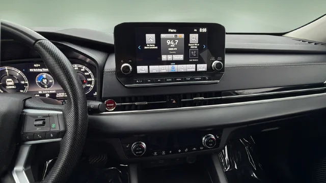 Used 2024  Mitsubishi SE Ralliart image 26