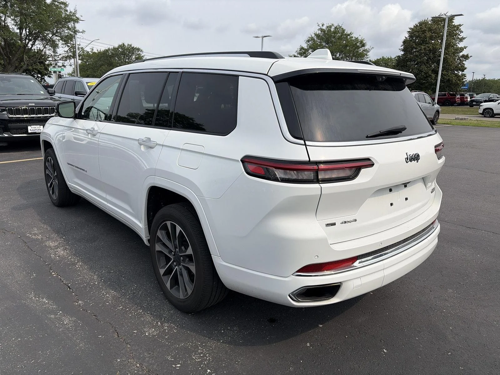 Used 2021 Bright White Clearcoat Jeep Overland image 5