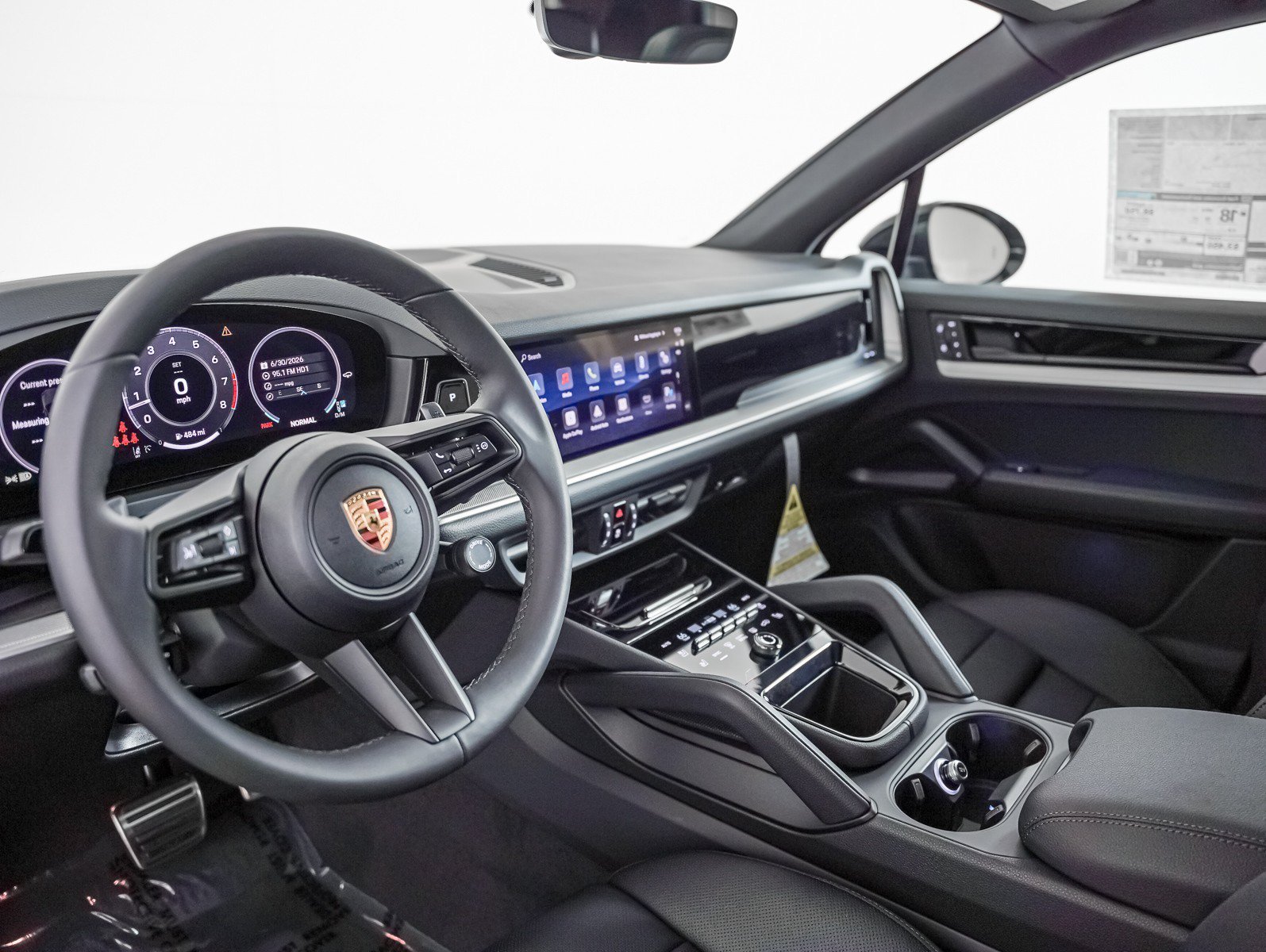 New 2026 CHROMITE BLACK Porsche S image 4