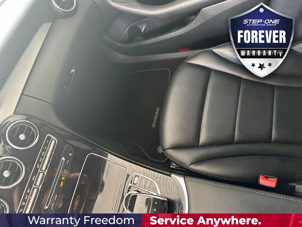 Used 2015  Mercedes-Benz C 300 image 24