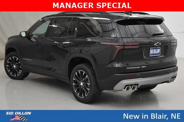 New 2026 Mosaic Black Metallic Chevrolet LT image 16