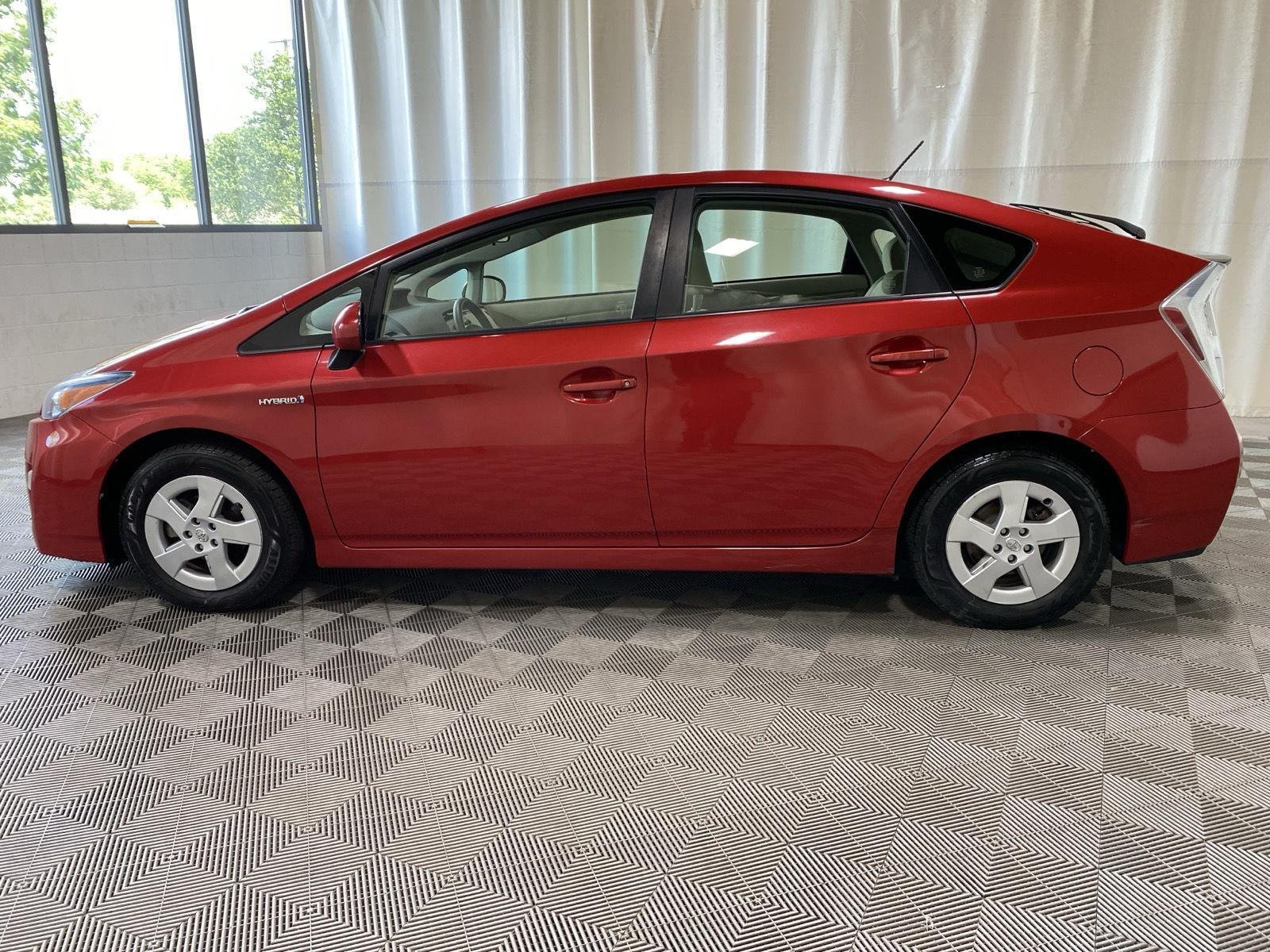 Used 2011 Barcelona Red Metallic Toyota Three image 4