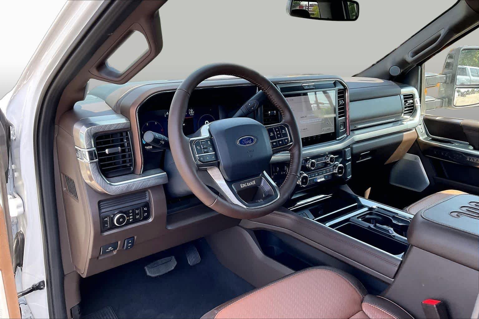 New 2026 Star White Metallic Tri-Coat Ford F-250® King Ranch® image 8