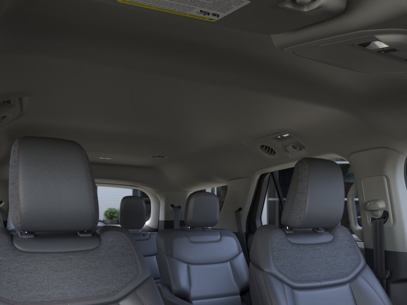 New 2026 Space White Metallic Ford Active image 22