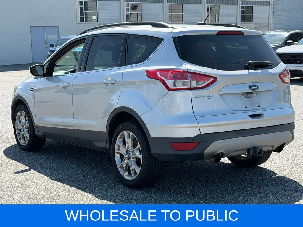 Used 2016 Silver Ford SE image 7